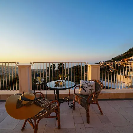 Gialisa Couette-café