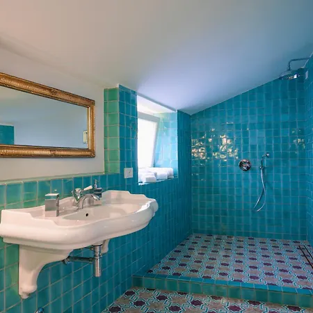 Gialisa Couette-café