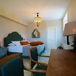 Bed & Breakfast Gialisa 4*