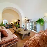 Gialisa Bed & Breakfast 4*
