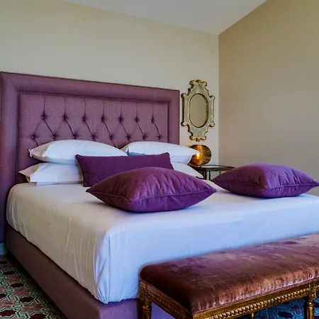Gialisa Bed & Breakfast 4*